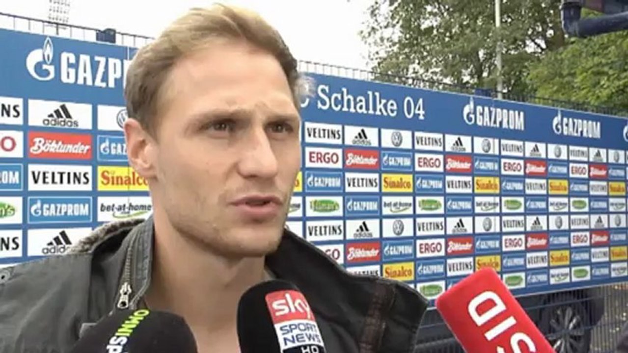 Schalke will mit Höwedes verlängern