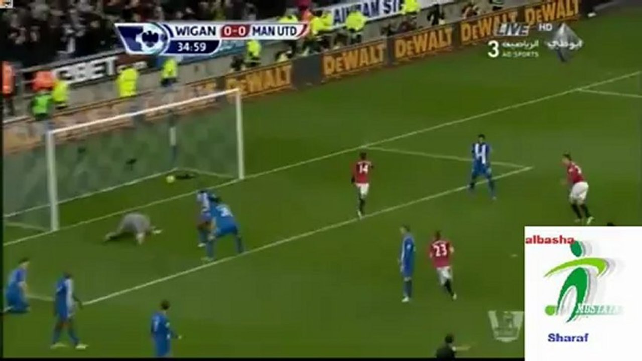 أهداف الشوط الأول مان يونايتد 2_0 ويجان أتلتيك 1_1_2013
