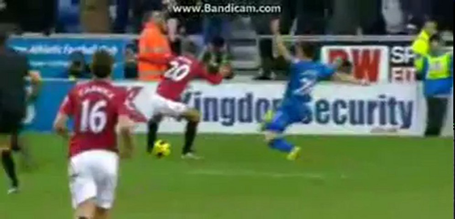 هدف رائع فان بيرسى أمام ويجان 2_0 1_1_2013