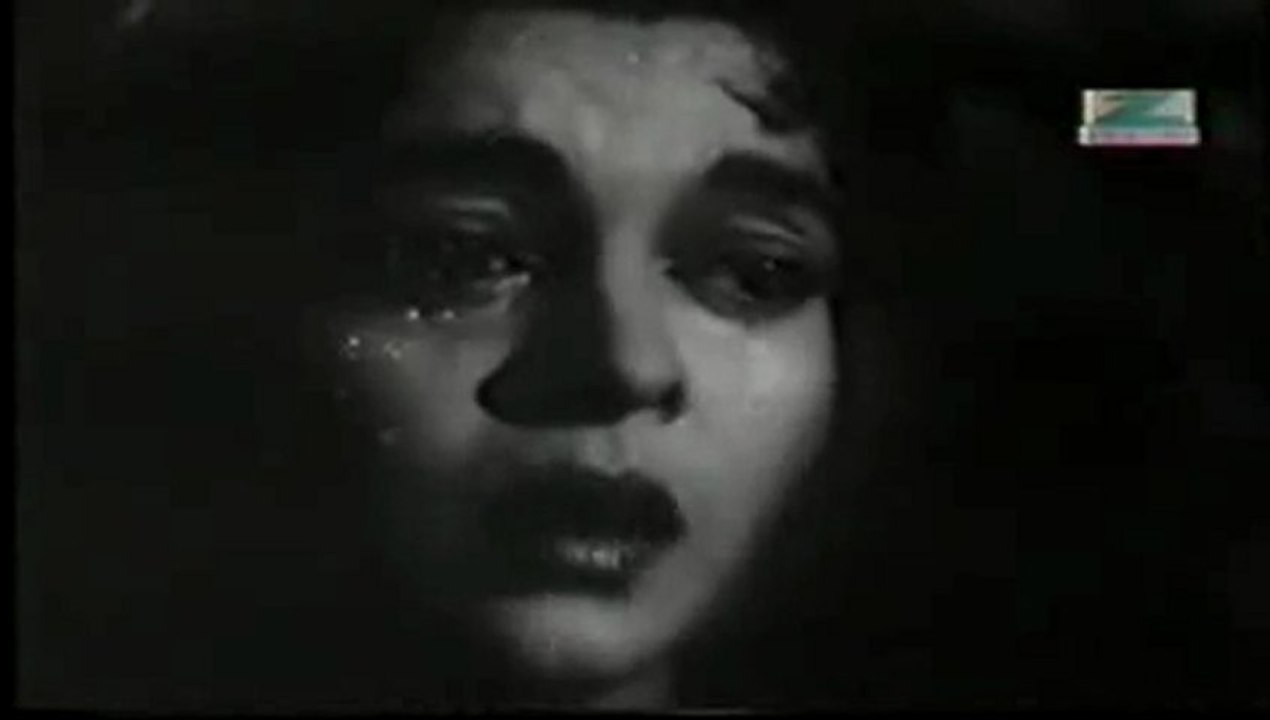 MUJH SE BICHAR KE BHOOL NA  JANA - AMAR RAHE YE PYAR