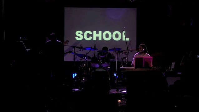 Crisis? Supertramp Tribute Band School