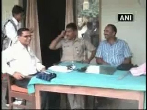 Explosives seized from Maoist hideout in Gaya.mp4