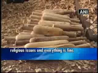 Hindu-Muslims produce kitchen implements.mp4