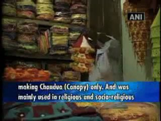 Hindu-Muslims work collectively in nurturing applique embroidery.mp4