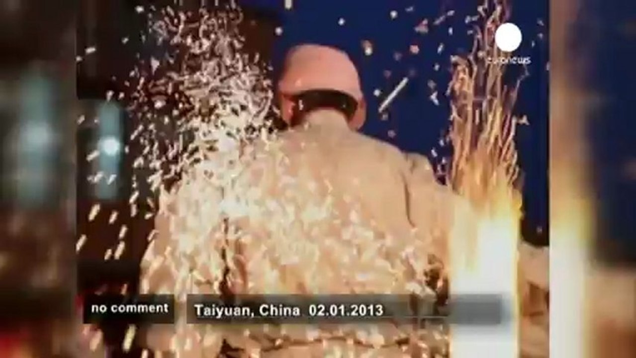 Jongler avec le feu en Chine - no comment