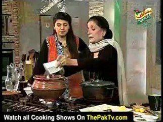 Handi With Zubaida Tariq By Masala Tv - 4th January 2013 - Part 2