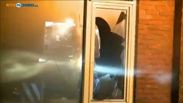 Groningse steekt eigen woning in brand - RTV Noord