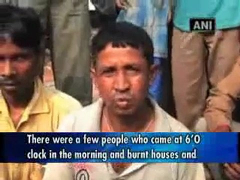 Maoists blow up village council office in WB, locals under fear.mp4