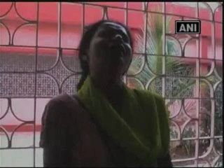 Maoists kill a former policeman in Chhattisgarh.mp4