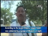 Maoists kill deputy forest ranger in Chhattisgarh.mp4