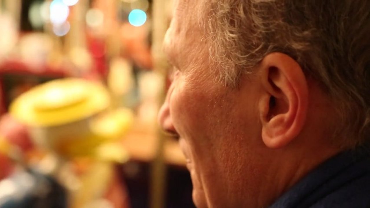 Mgr d'Ornellas vous souhaite une année 2013 heureuse.