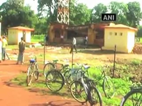 Maoists' fear looms large in Orissa.mp4