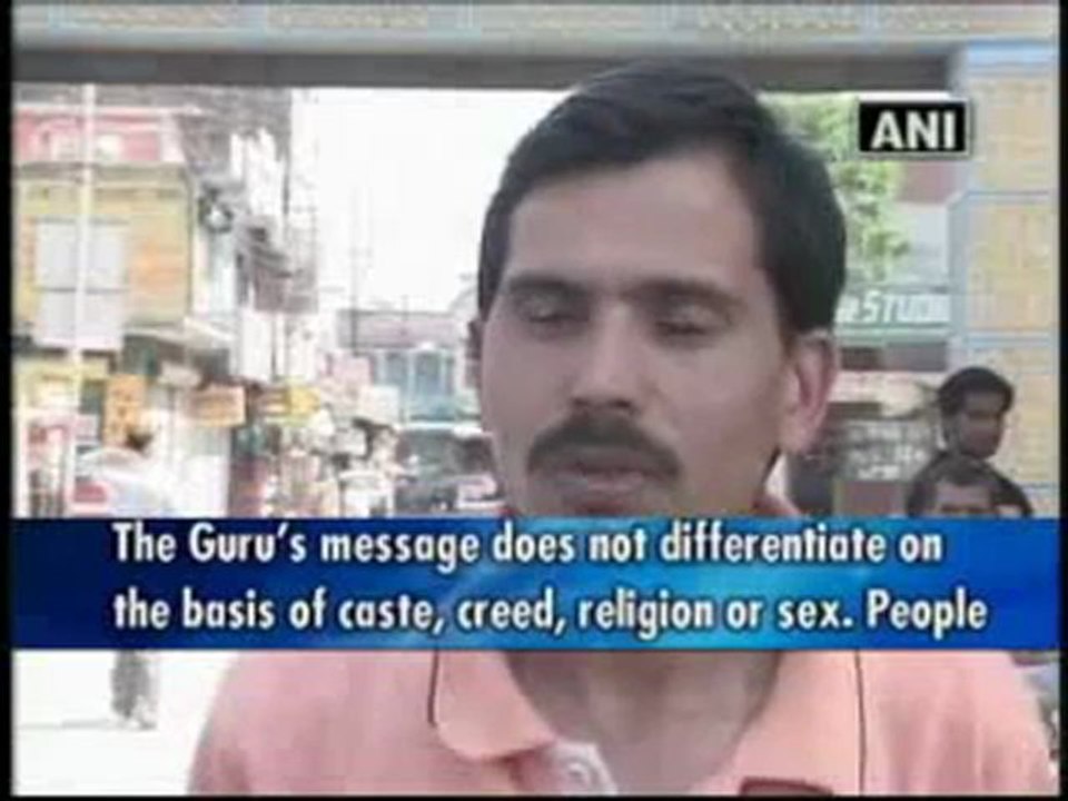 People across faiths pay obeisance at Gurudwara Paonta Sahib.mp4