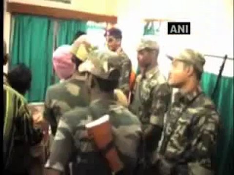 Security forces arrested five Maoists in West Bengal.mp4