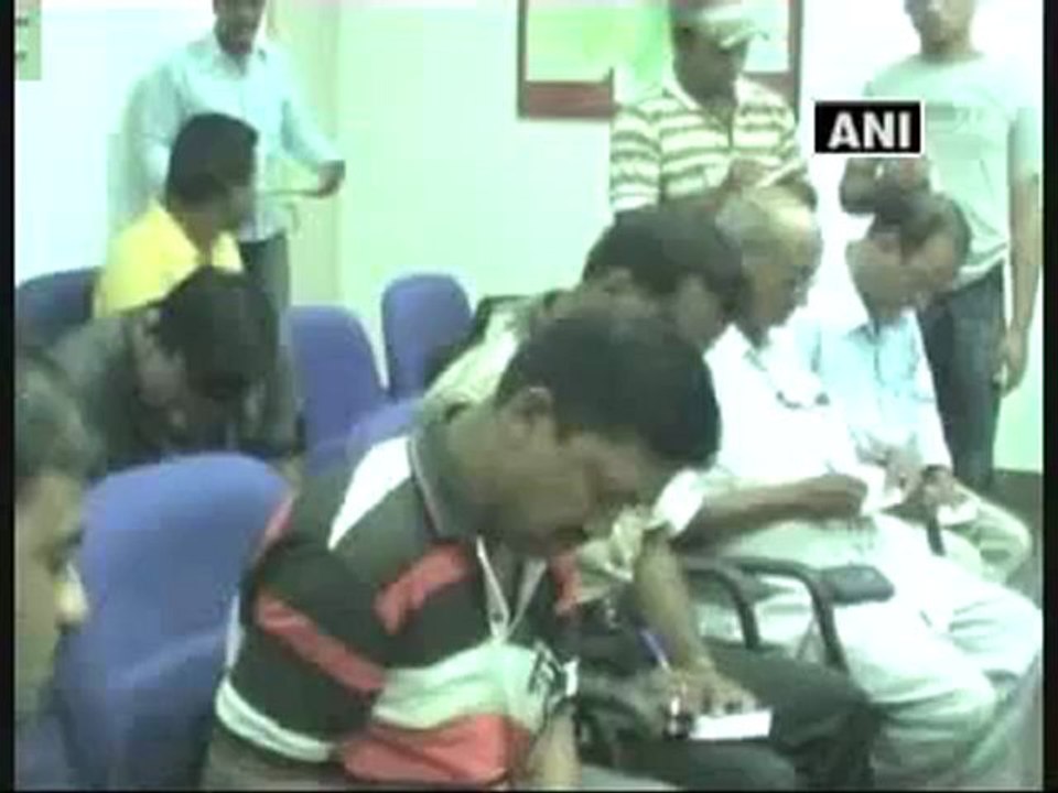 Police arrest two Maoists in Orissa.mp4