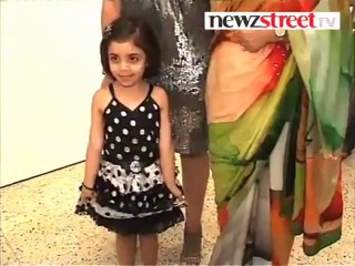 Mahima and Manoj inaugurate a Painting exhibition.mp4