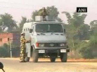 Security tightens in Bihar, J'khand to curtail Maoist menace.mp4