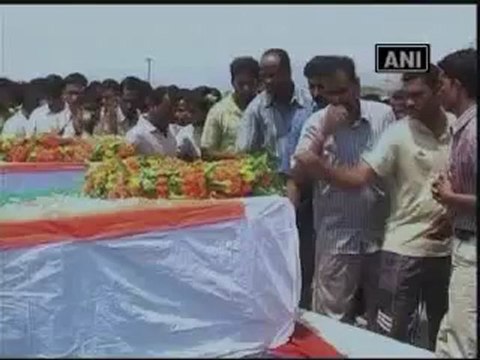 Three personnel of SOG die in a Maoist attack in Orissa.mp4