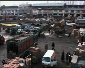 Traders in Kashmir fear negative impact on trade.mp4