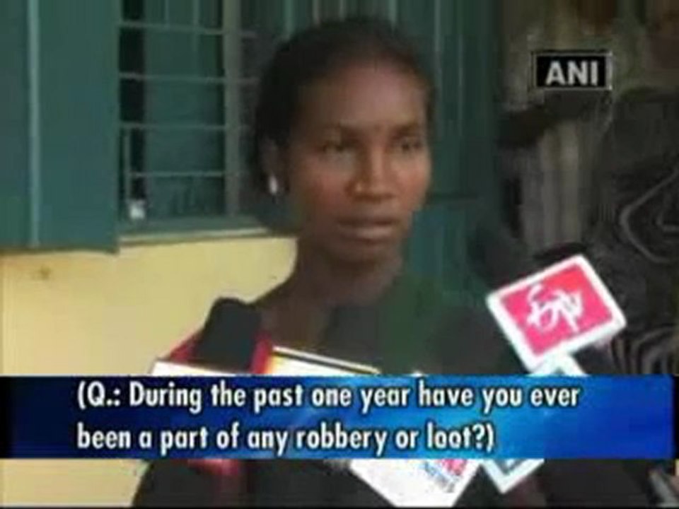 Two Maoists nabbed in Chhattisgarh, Maoist literature seized.mp4