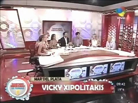 Pronto.com.ar Victoria Xipolitakis y un debut al desnudo