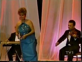 HULYA SÖZER        " BU ASKIN SONUNDA AYRILIK VARSA -