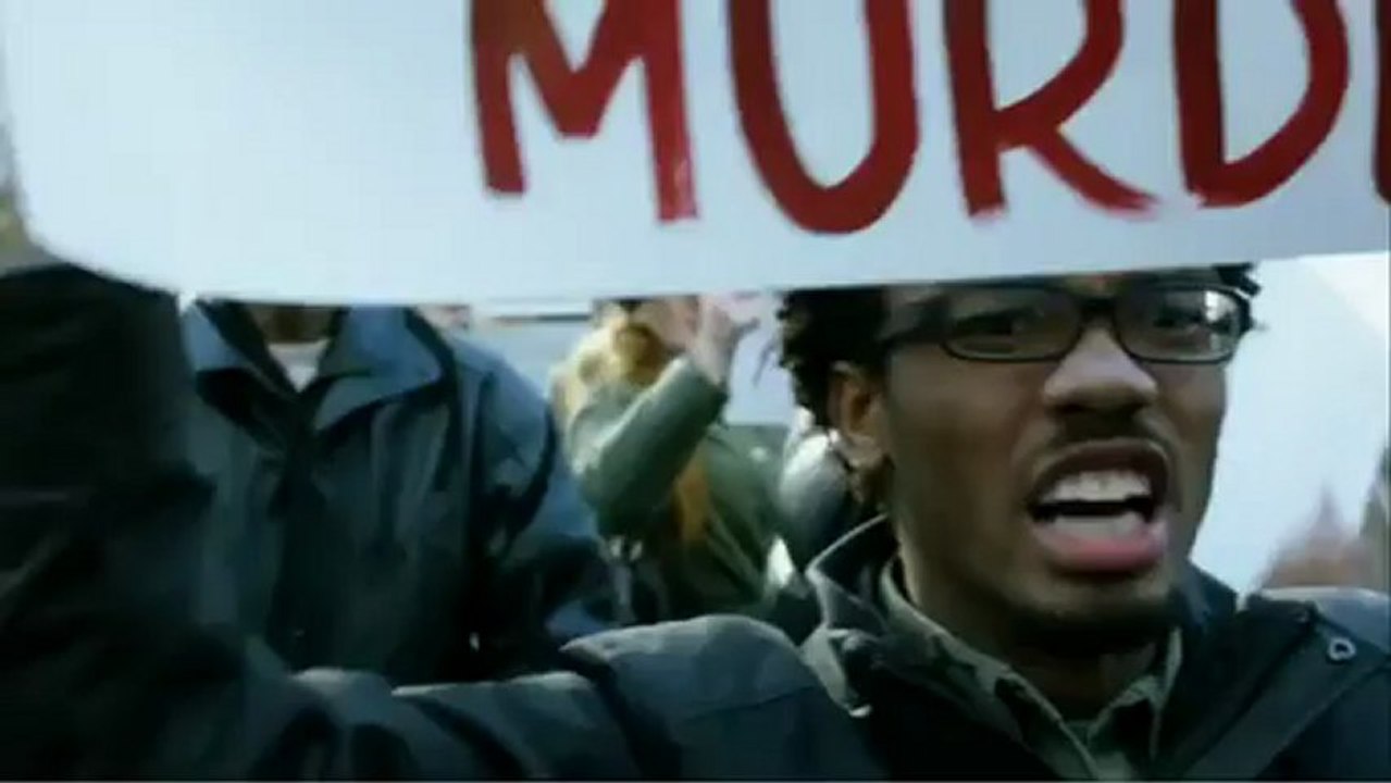 'Broken City' - Trailer in Spanish
