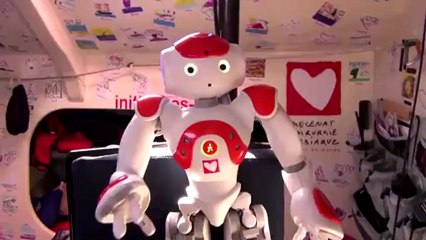 Les voeux de Tanguy et Nao pour 2013 depuis le Vendée Globe