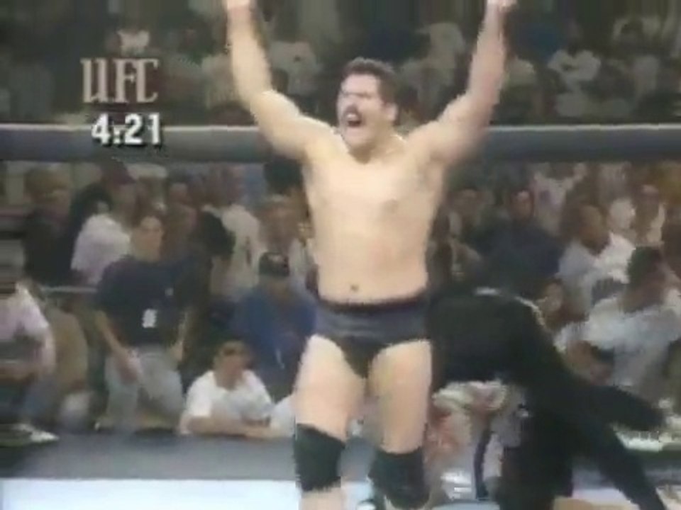 Severn at UFC 5 tournament