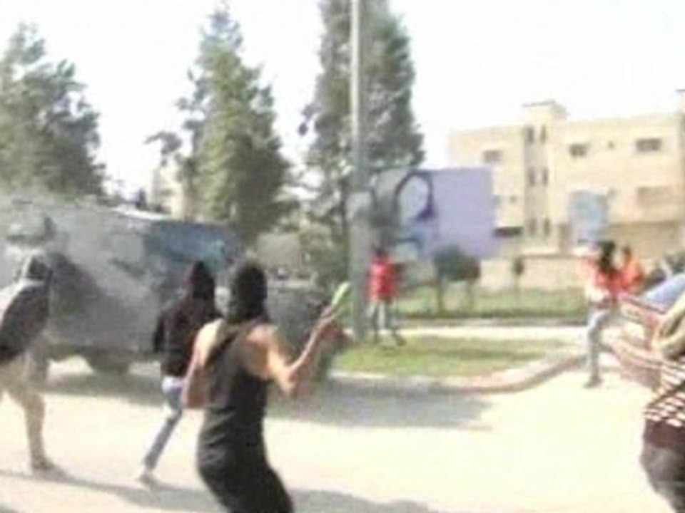 Israeli army raid sparks attack