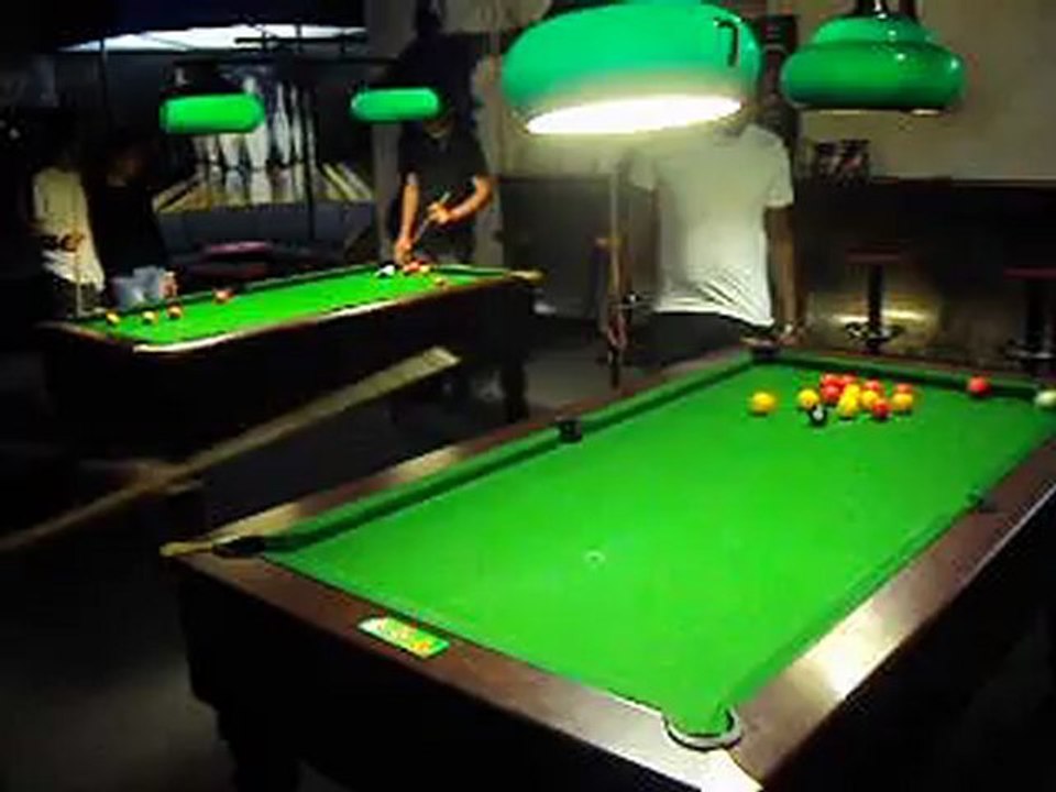 Orléans sortie entre amis au Bowling