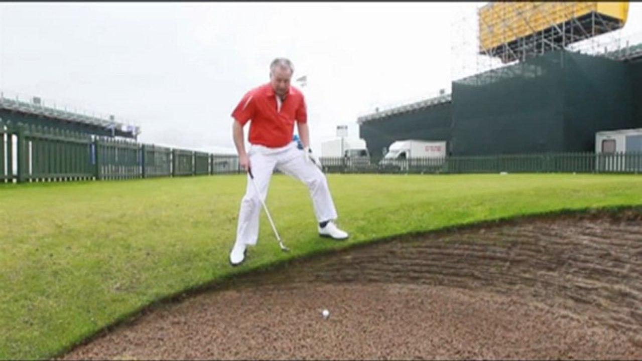 Tackle the awkward bunker shot -  Adrian Fryer - Today's Golfer