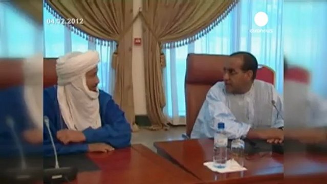 Mali : les islamistes d'Ansar Dine mettent fin à leur...