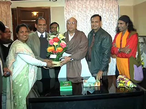 সময়ের মুখোমুখি : নতুন সময়ের নতুন