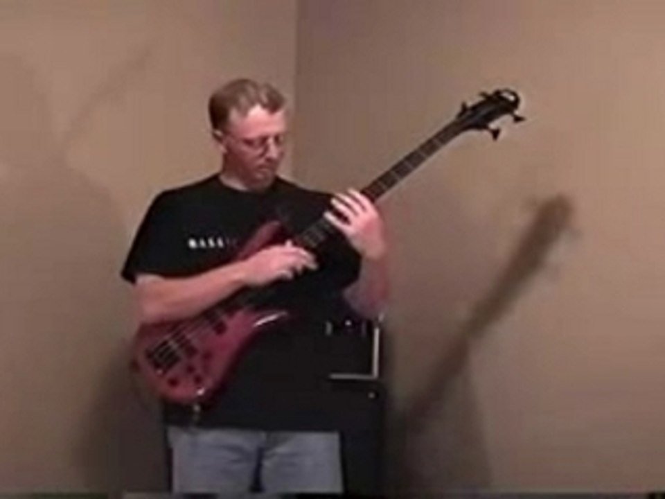 Tapping a la basse