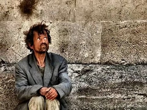 Alev Ozdemir Yine Yare Selam Soyle Aglayan Turkuler