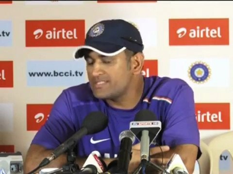 India vs England 2012, 2nd Test match- MS Dhoni pre-match press conference.mp4
