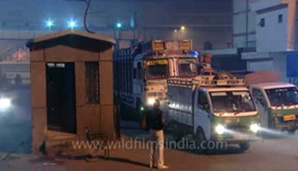 Azadpur mandi-time lap.flv