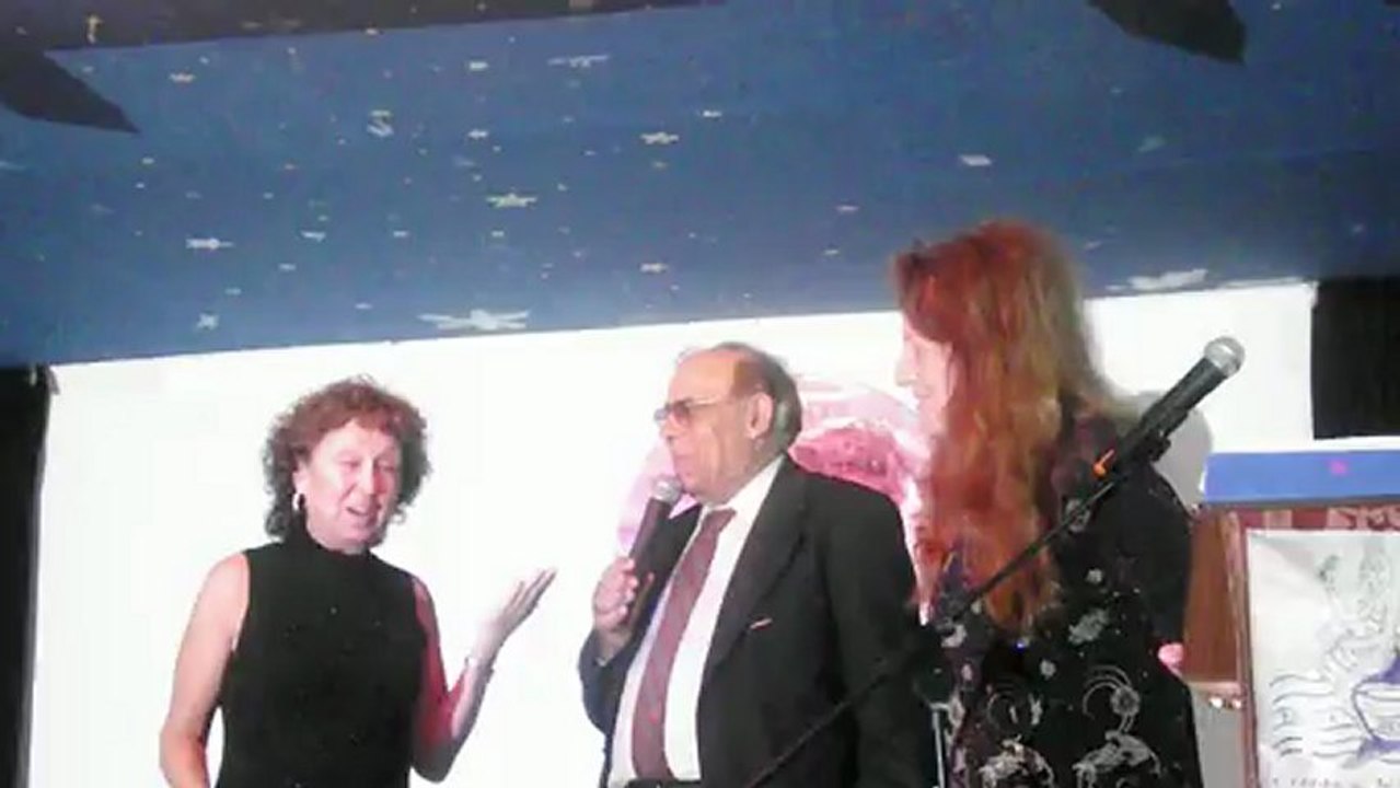 POESÍA DEL MEDITERRÁNEO-"POETAS LAUREADOS" AMPARO CARBONELL
