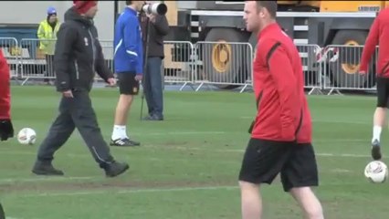 Tegola per Ferguson, Rooney fuori altre 2 settimane