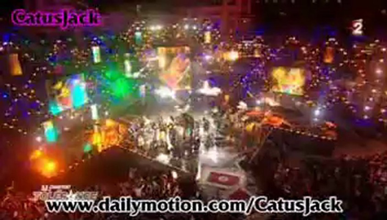 Khaled chante "didi" [Live !] Cloture du concert à Agadir -Maroc [04-01-2013]