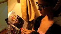 Pakistan Actress Veena Malik Reads Bhagavad Gita ![HD]