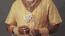 Man Wears $250,000 Solid Gold Shirt