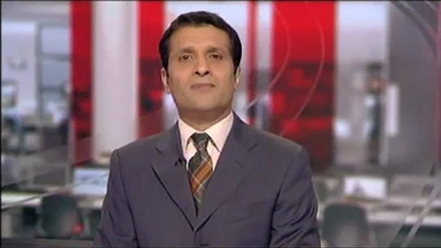 London: Replacing the traditional black taxi cab