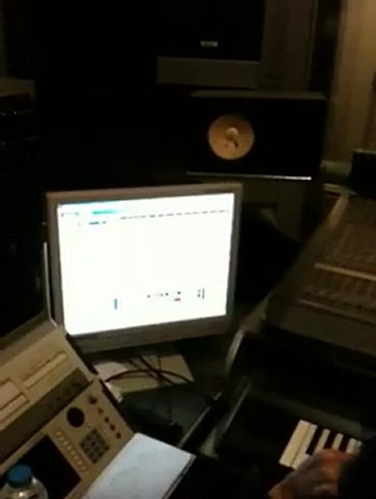 Abdurahman Önül Ölüm Var İlahisi - http://www.ilahidinle.be/