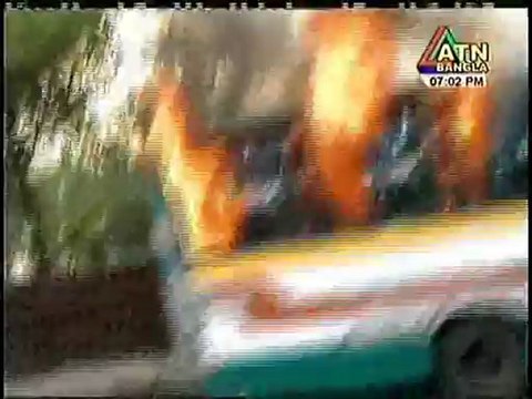 6 vehicles torched, cocktails blasted in city