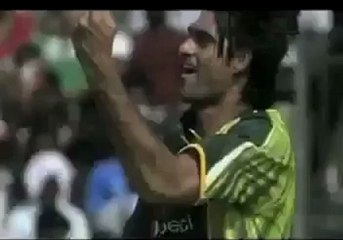 I Bet You Can't Stop Laughing After Watching This Video...!!!