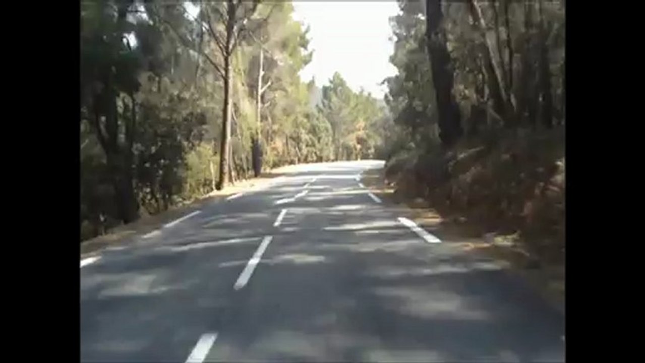 ballade 3 du lac de sainte croix a aups (var) en moto