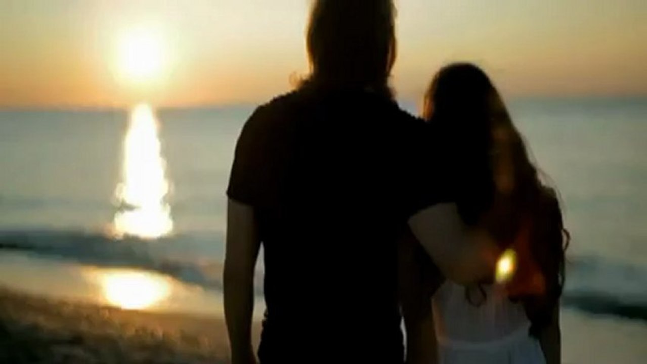 Deniz Seki & Hüsnü Senlendirici  -  Adaletsiz Secim / SEVDA