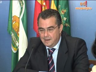 El Puerto - Firma contrato pasarela sobre el rio